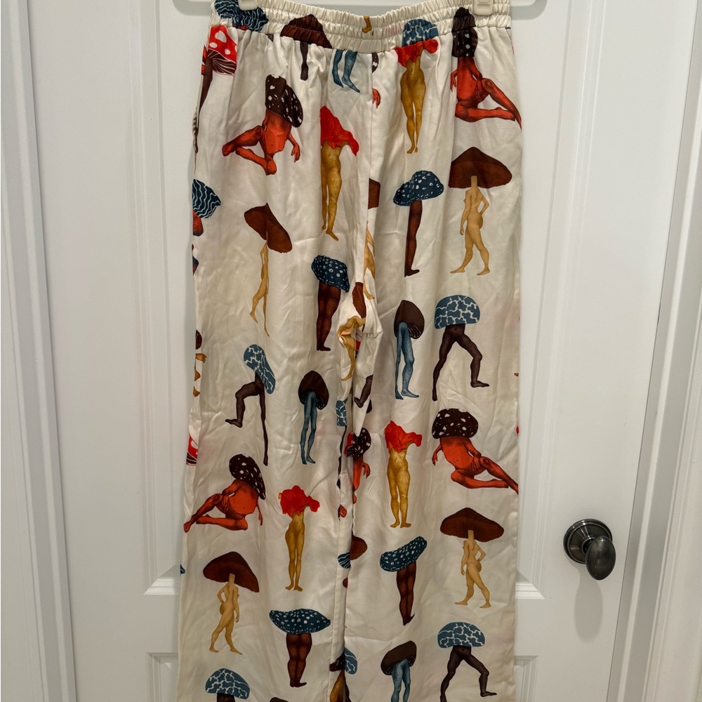 MERSHY Magic Mushroom Print Pajama Set NWT - Picture 13 of 16